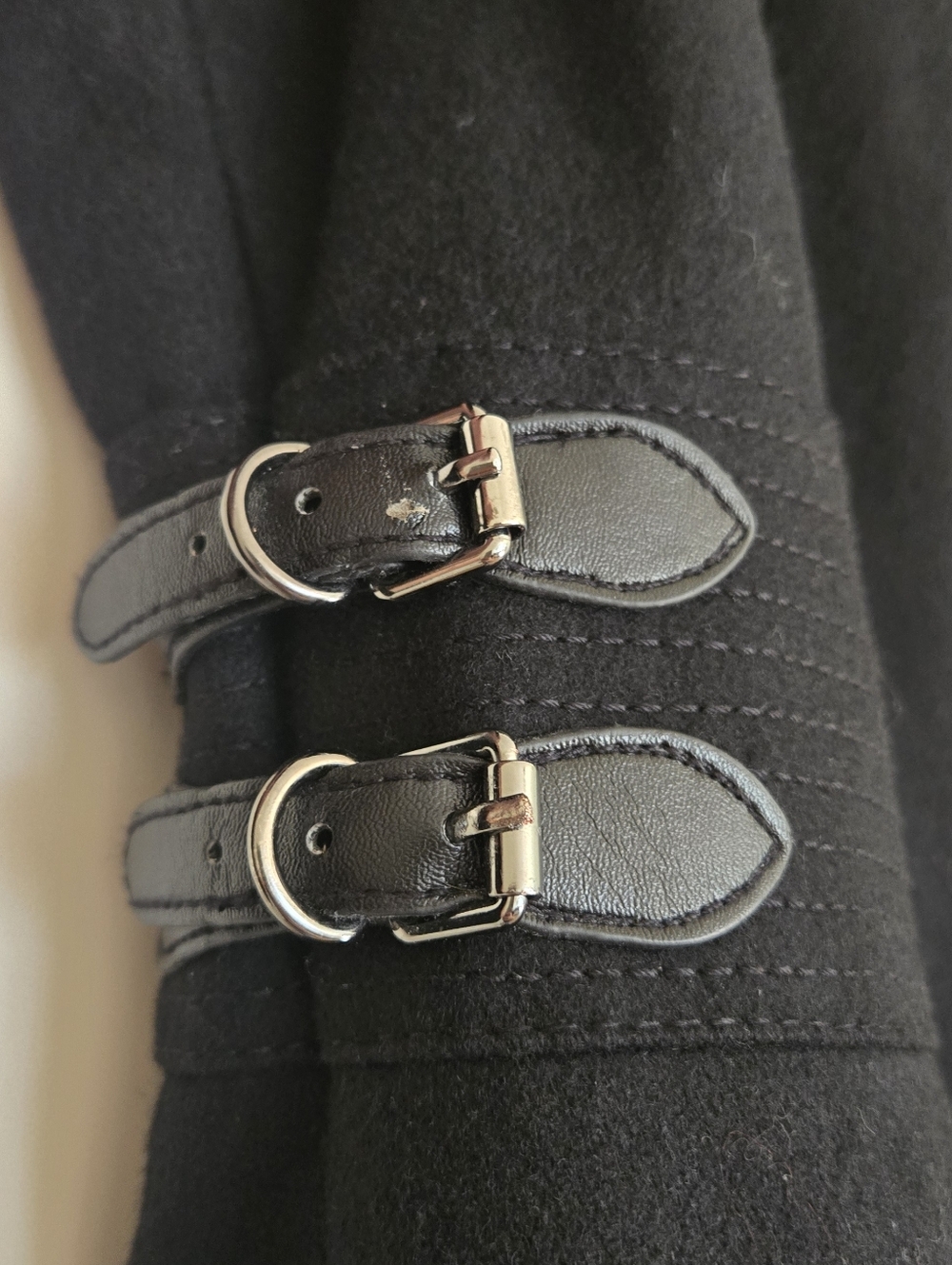 Kenneth Cole Black Wool Blend Peacoat Midi Coat Buckle Detail - Picture 3 of 8